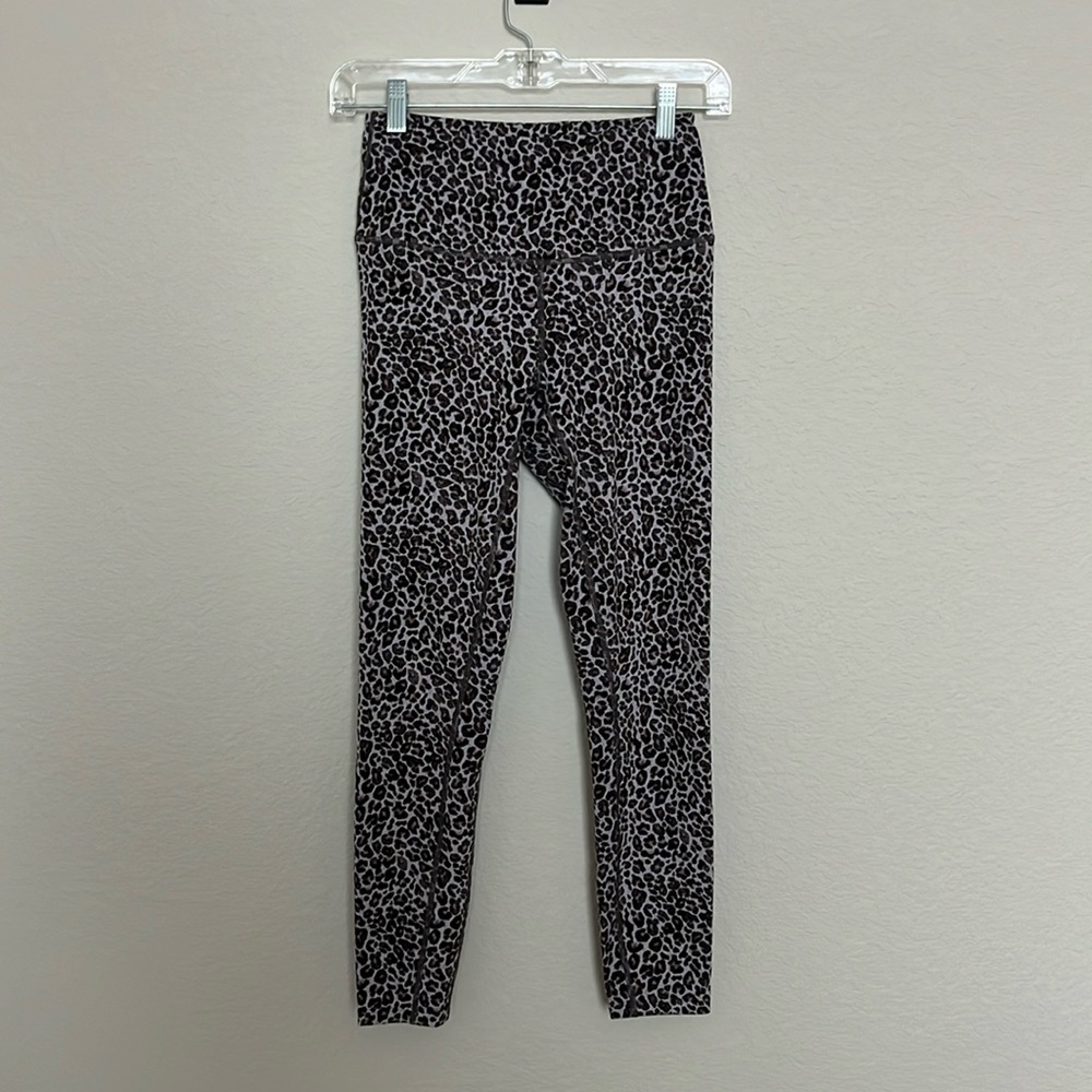 High wasted cheetah 🐆 leggings